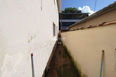 Sobrado &agrave; venda - 134m&sup2; - Centro