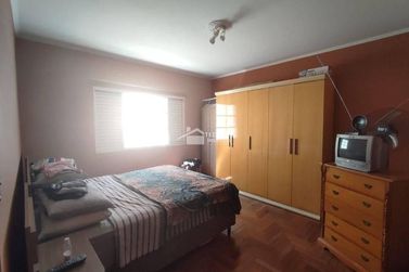 Casa &agrave; venda - 232m&sup2; - Jardim Bela Vista