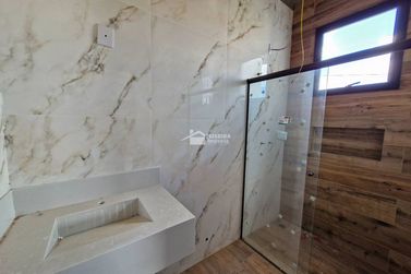 Casa &agrave; venda - 230m&sup2; - Veredas da Serra