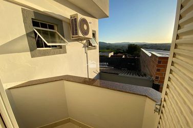 Casa &agrave; venda - 198m&sup2; - Jardim Ip&ecirc;