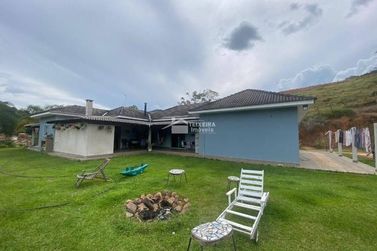 Ch&aacute;cara &agrave; venda - 11500m&sup2; - Zona Rural