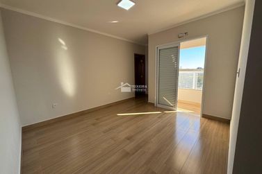 Apartamento &agrave; venda - 132m&sup2; - Morada dos P&aacute;ssaros