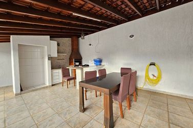 Casa &agrave; venda - 168m&sup2; - Mantiqueira Boulevard
