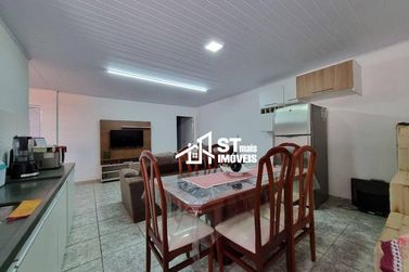 Casa &agrave; venda - 250m&sup2; - Jardim Rio Branco