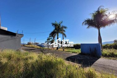 Terreno &agrave; venda - 601m&sup2; - Jardim Mantiqueira 2