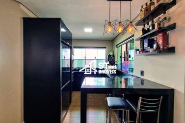 Casa &agrave; venda - 220m&sup2; - Jardim Alto da Bela Vista