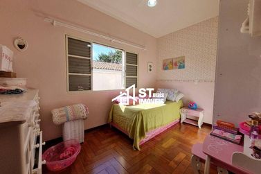Casa &agrave; venda - 265m&sup2; - Jardim Portal Sol