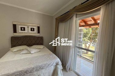 Sobrado &agrave; venda - 500m&sup2; - Jardim Mantiqueira 2