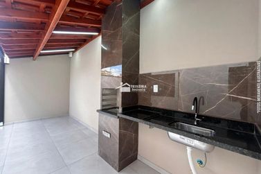 Casa &agrave; venda - 59m&sup2; - Jardim Heloisa