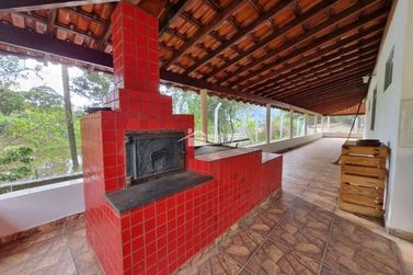 S&iacute;tio &agrave; venda - 180m&sup2; - Zona Rural