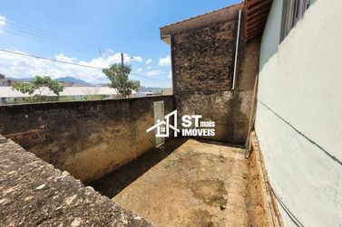 Casa &agrave; venda - 150m&sup2; - Vila Caracol