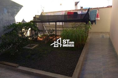 Casa &agrave; venda - 165m&sup2; - Jardim Ipe