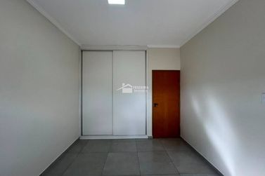 Casa &agrave; venda - 82m&sup2; - Veredas da Serra