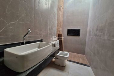 Casa &agrave; venda - 125m&sup2; - Jardim Lima