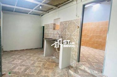 Casa para alugar - 100m&sup2; - Vila Eucl&iacute;des