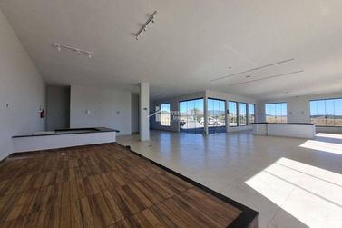 Terreno &agrave; venda - 1000m&sup2; - Quinta das Flores