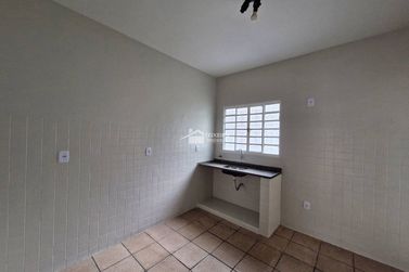 Casa &agrave; venda - 71m&sup2; - Centro
