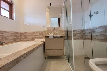 Casa &agrave; venda - 200m&sup2; - Jardim Alfa