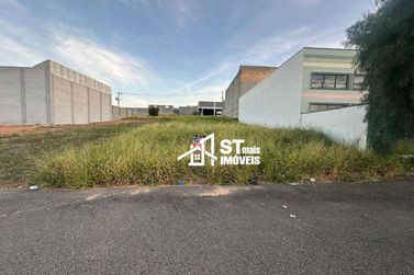 Terreno &agrave; venda - 300m&sup2; - Jardim Am&eacute;lia