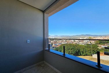 Apartamento &agrave; venda - 79m&sup2; - Jardim Mantiqueira II