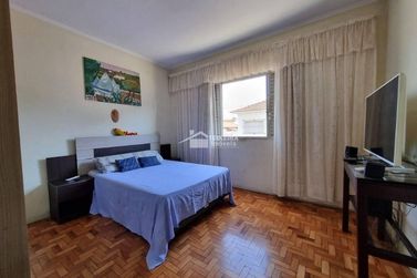 Casa &agrave; venda - 166m&sup2; - Centro