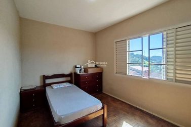 Sobrado &agrave; venda - 134m&sup2; - Centro