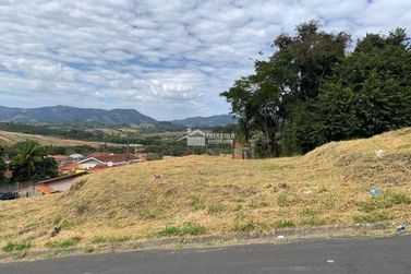 Terreno &agrave; venda - 180m&sup2; - Colina da S&oacute;vis