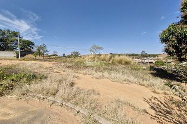 Terreno &agrave; venda - 224m&sup2; - Jardim Village