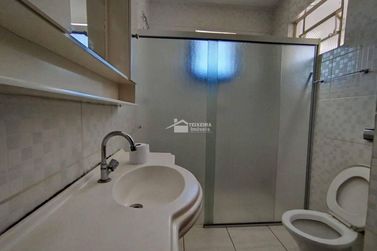 Casa &agrave; venda - 510m&sup2; - Centro