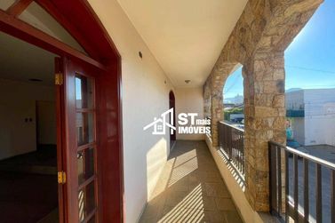 Casa para alugar - 173m&sup2; - Centro