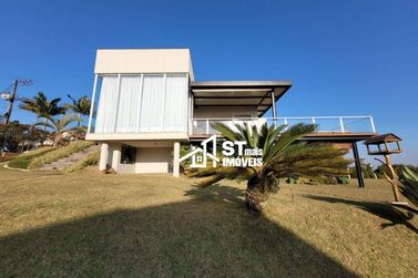 Casa &agrave; venda - 300m&sup2; - Andradas