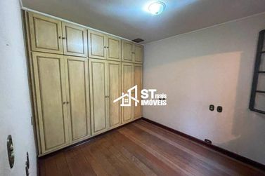 Casa para alugar - 173m&sup2; - Centro