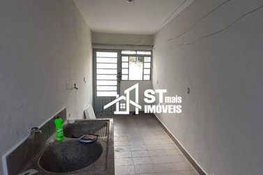 Casa para alugar - 83m&sup2; - Jardim Primavera