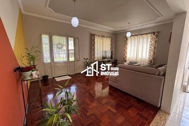 Casa &agrave; venda - 132m&sup2; - Centro
