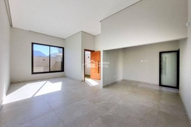 Casa &agrave; venda - 210m&sup2; - Jardim Mantiqueira II