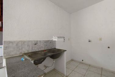 Casa &agrave; venda - 510m&sup2; - Centro