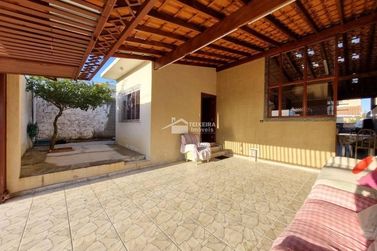 Casa &agrave; venda - 111m&sup2; - Jardim Brasil