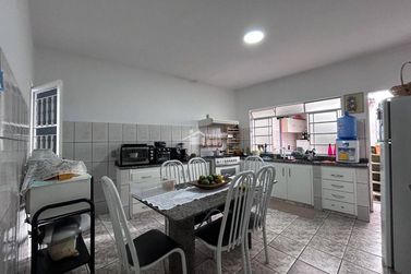 Casa &agrave; venda - 99m&sup2; - Centro
