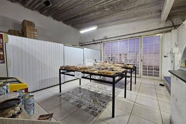 Sal&atilde;o Comercial &agrave; venda - 250m&sup2; - Centro