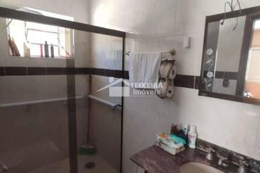 Casa &agrave; venda - 232m&sup2; - Jardim Bela Vista