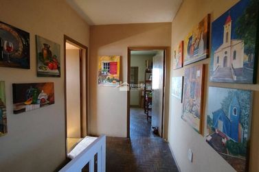 Sobrado &agrave; venda - 134m&sup2; - Centro