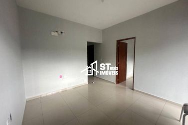 Casa &agrave; venda - 100m&sup2; - Santo Antonio de Lisboa