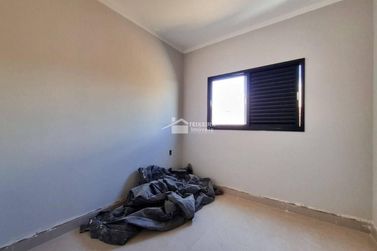 Apartamento &agrave; venda - 64m&sup2; - Jardim Portal da Mantiqueira