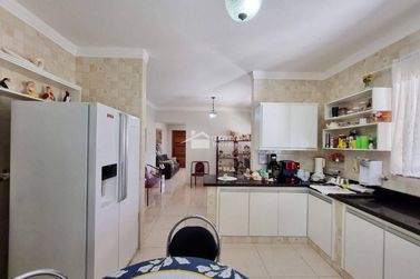 Casa &agrave; venda - 500m&sup2; - Vila Mosconi
