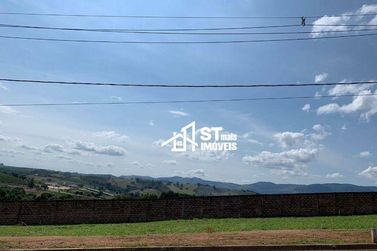 Terreno &agrave; venda - 300m&sup2; - Clube Campestre