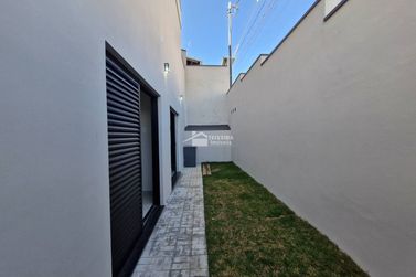 Apartamento &agrave; venda - 75m&sup2; - Jardim Mirante