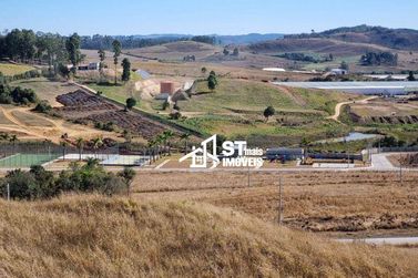 Terreno &agrave; venda - 1000m&sup2; - Quinta das Flores