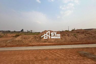Terreno &agrave; venda - 200m&sup2; - Parque da Liberdade