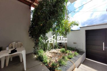 Casa &agrave; venda - 99m&sup2; - Jardim Portal da Mantiqueira II