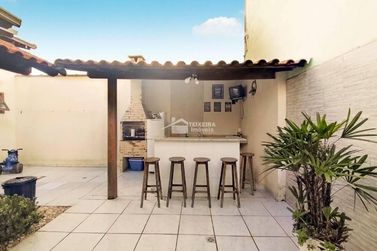 Casa &agrave; venda - 200m&sup2; - Jardim Ip&ecirc;